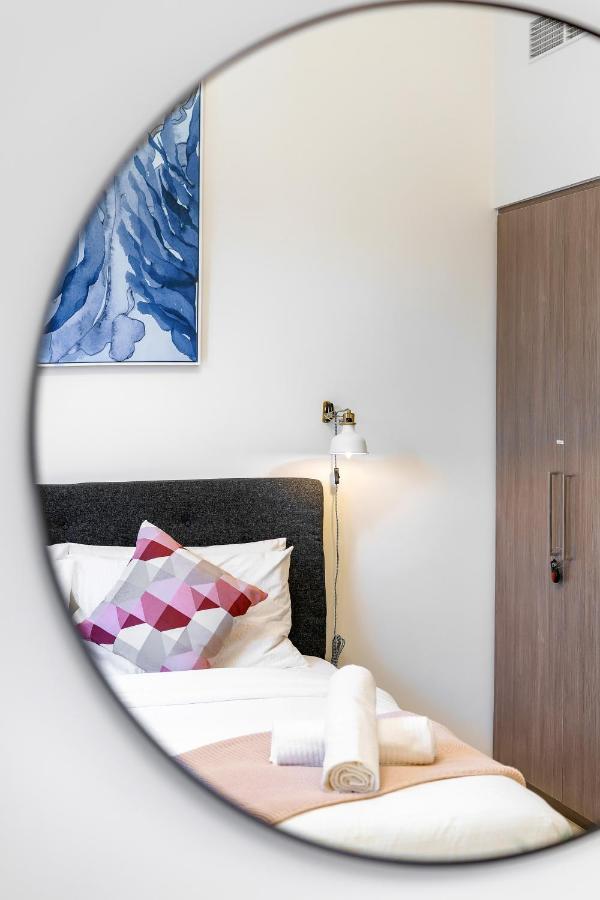 Brand New 1br In Hills Quiet And Peaceful Dubai