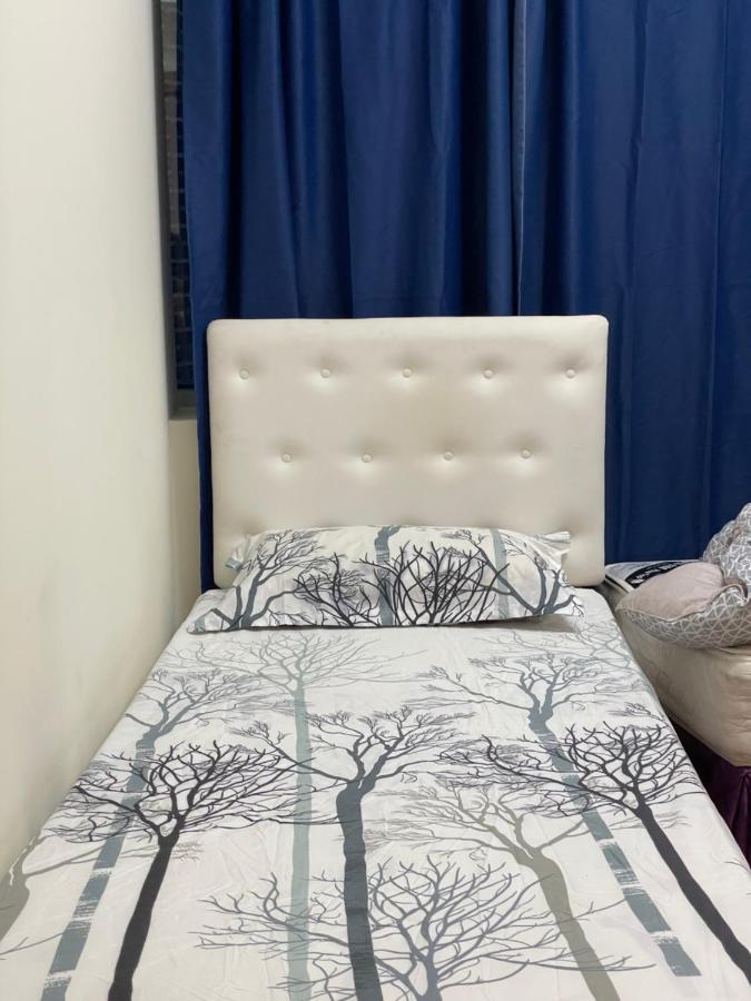 Hostel Marina *