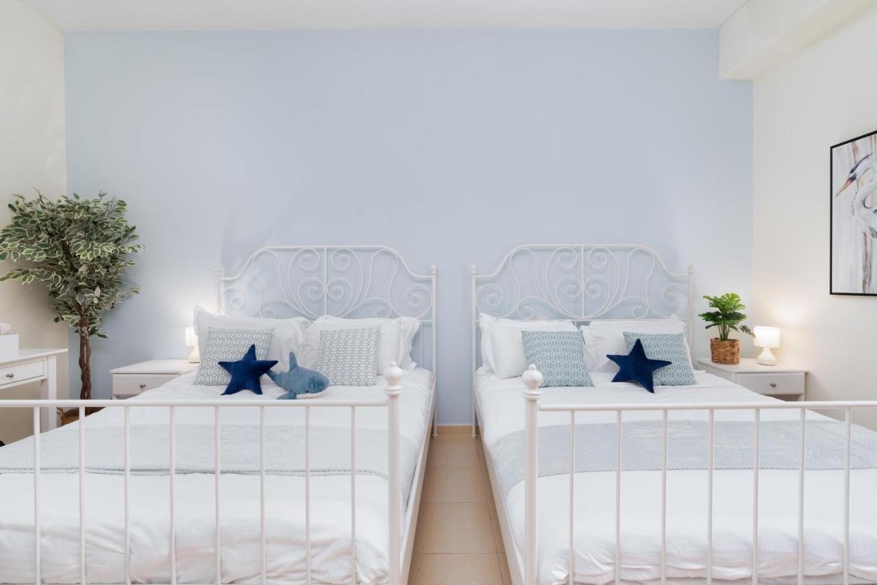 Apartment Ultimate / 7 Beds / Sea, Jbr And Ain Views / 3 Min Walk To Jbr / Large Families Or Groups / Perfect Vacation Destination Dubai