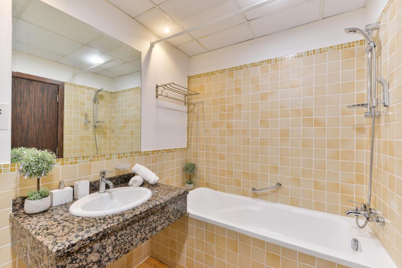 Luxury Jbr Shams - Marina View - Free 5 Star Access! Apartment
