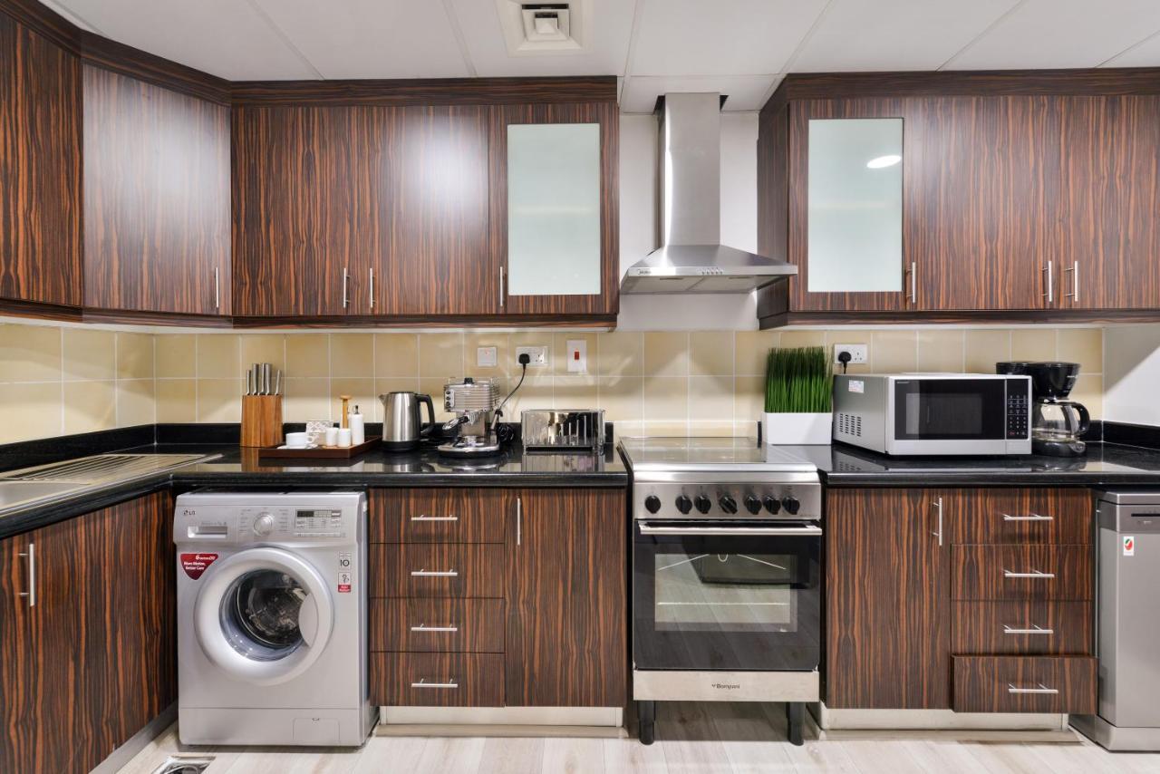 Luxury Jbr Shams - Marina View - Free 5 Star Access! * Dubai