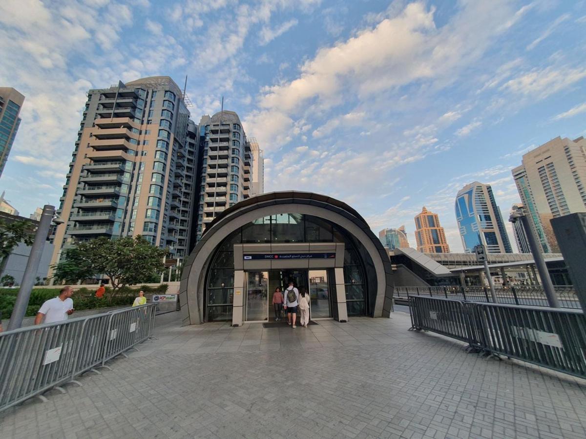 Apartment La Riviera Dubai