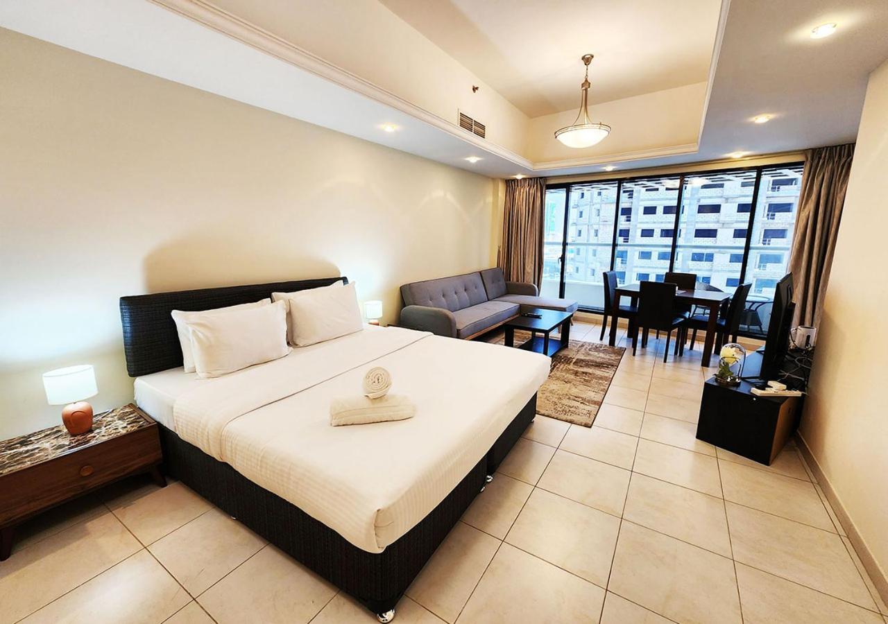 Rh- Cozy Studio, Al Waleed , Cluster R, Jlt *