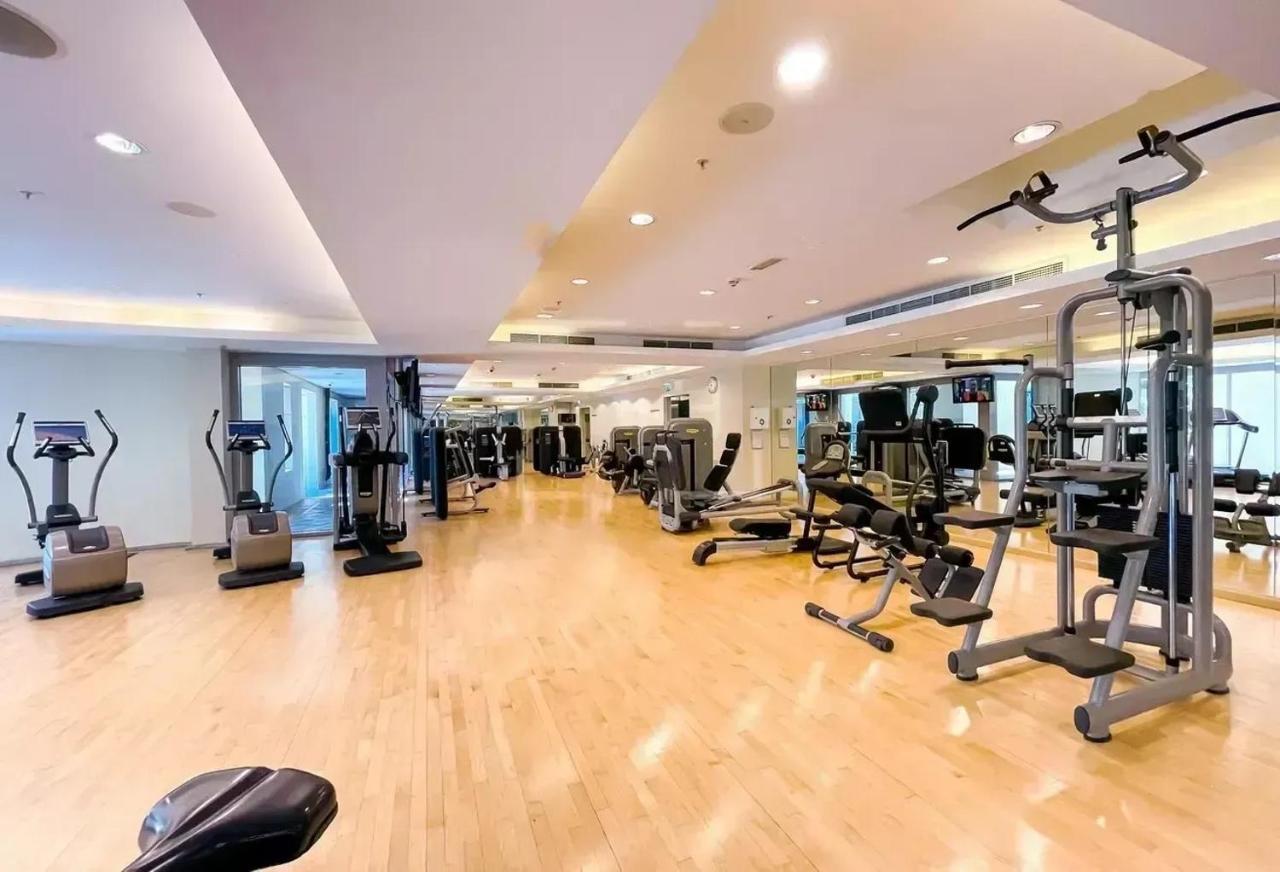 Stylish 2-bed Burj Khalifa And Fountain Views Apartment *