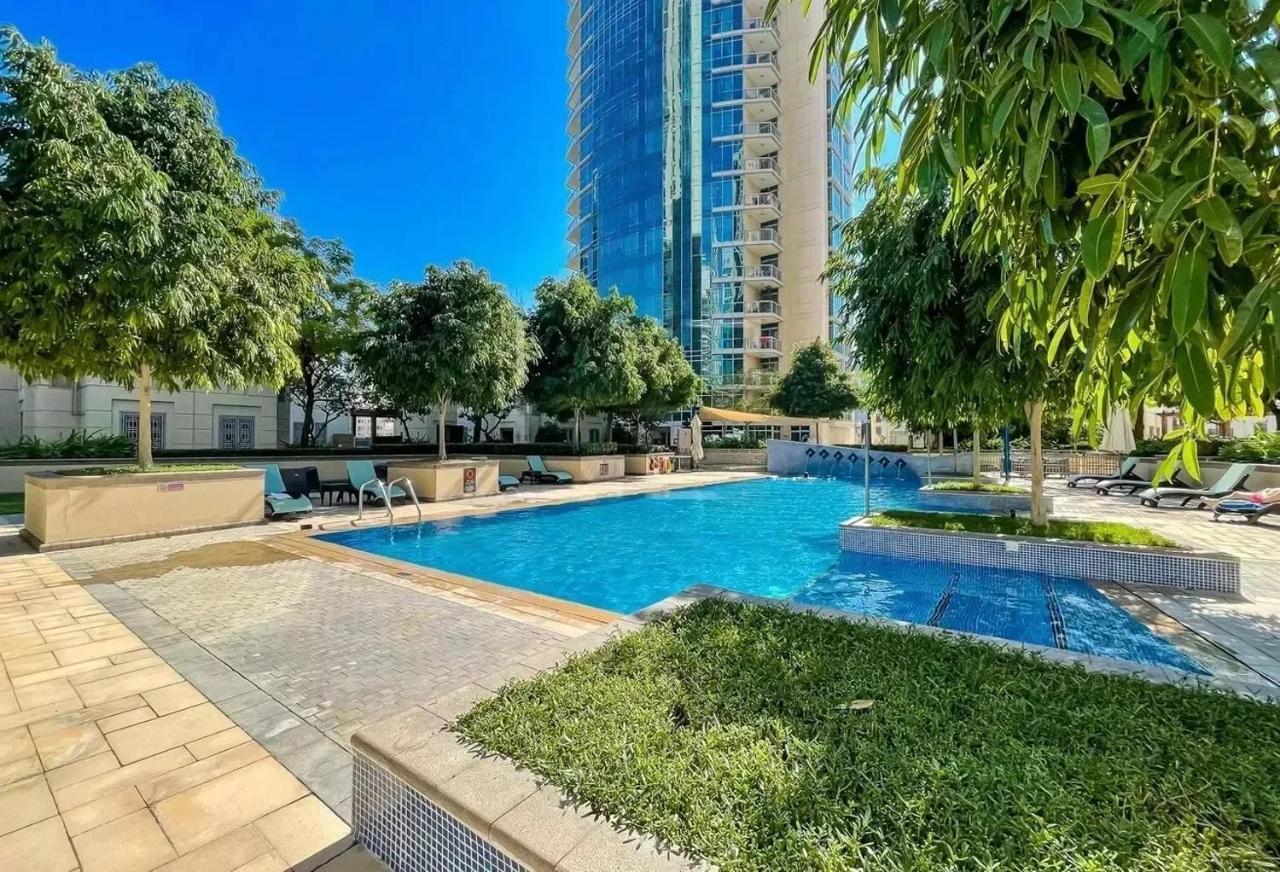 Stylish 2-bed Burj Khalifa And Fountain Views Apartment Dubai