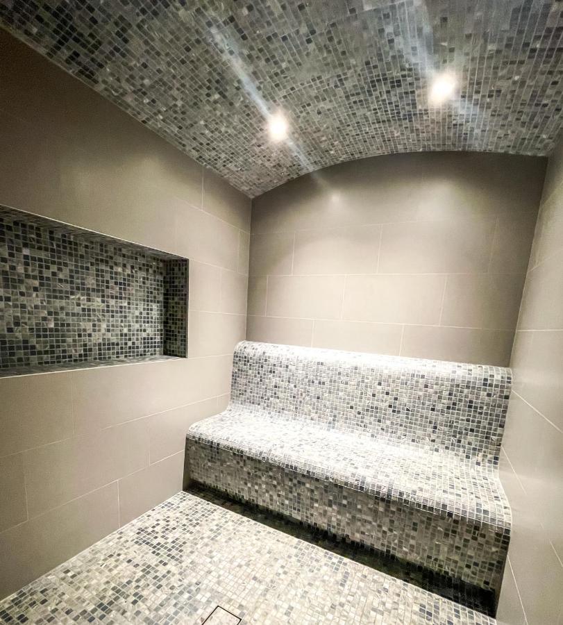 By Latinem Luxury 2br Cv B2513 Near Burj Khalifa *