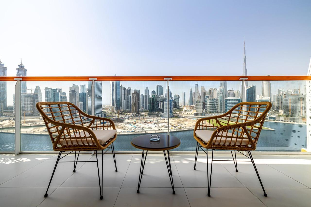 Unlock Waters Edge Apartment Dubai