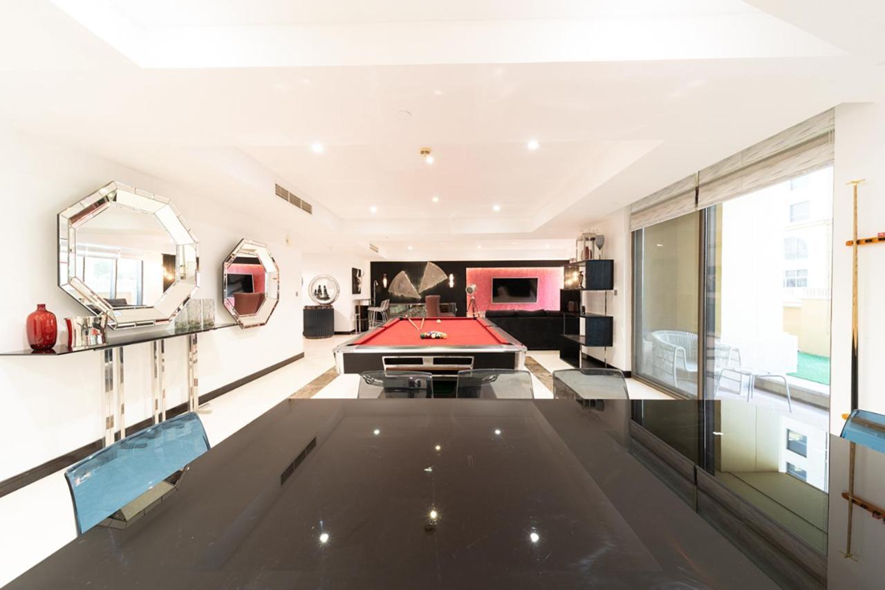 6 Bedrooms In The Main Jbr Walk