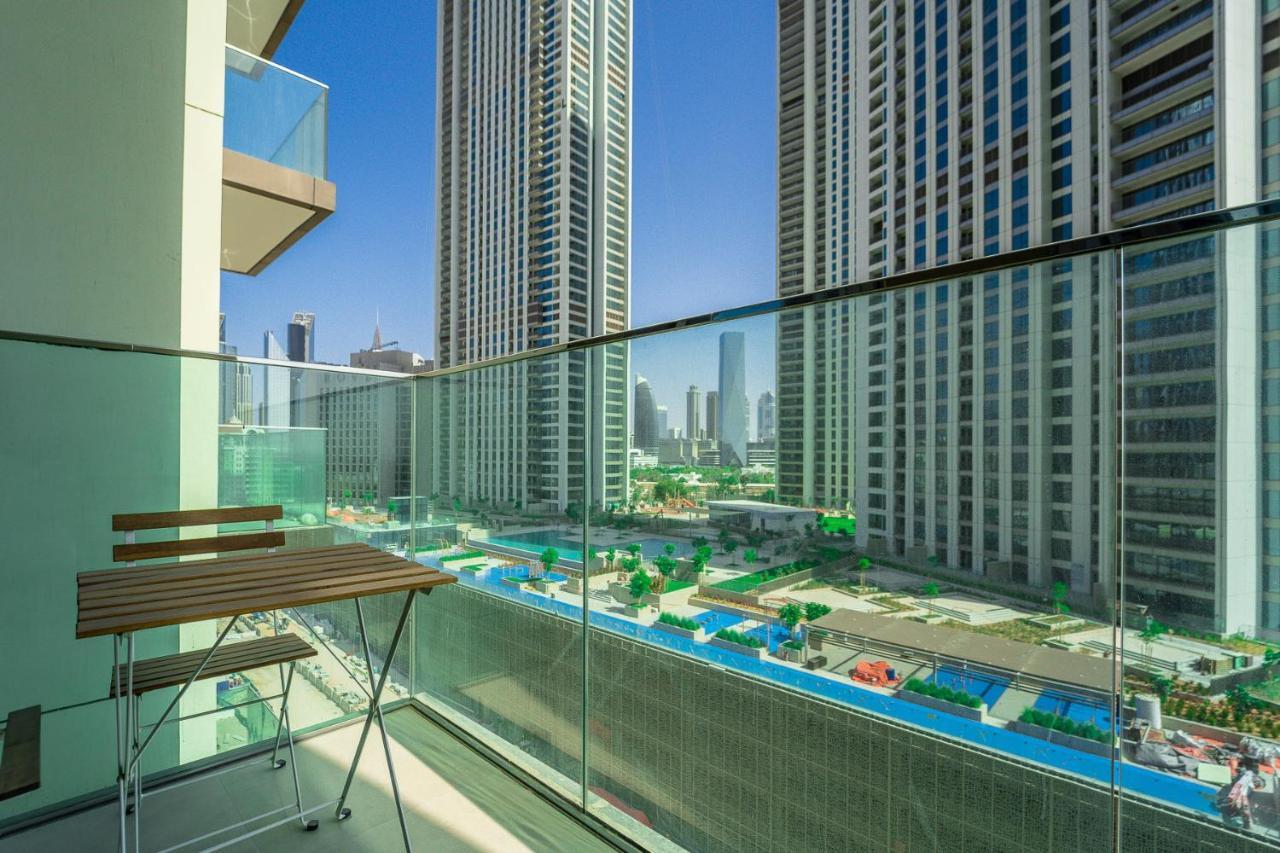 Apartment Luxury Staycation - Fancy Connected To Burj Khalifa *