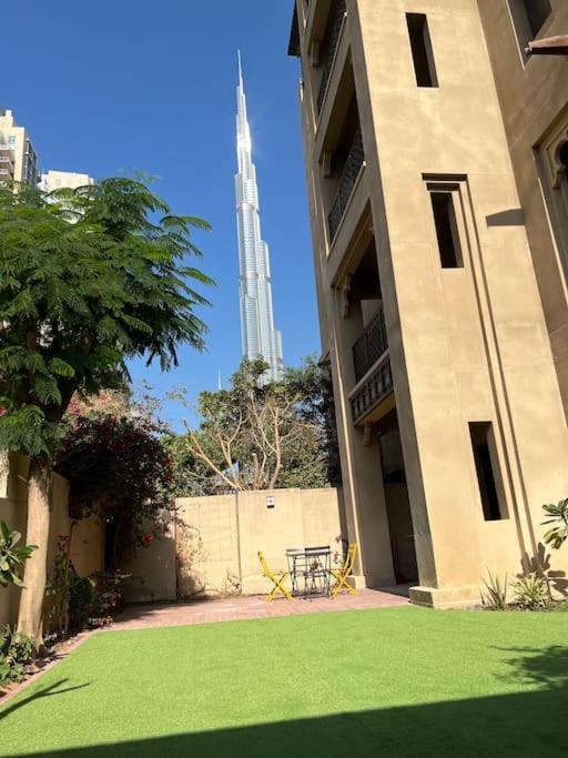 2 Bedroom Old Town Garden - The 108 Residences