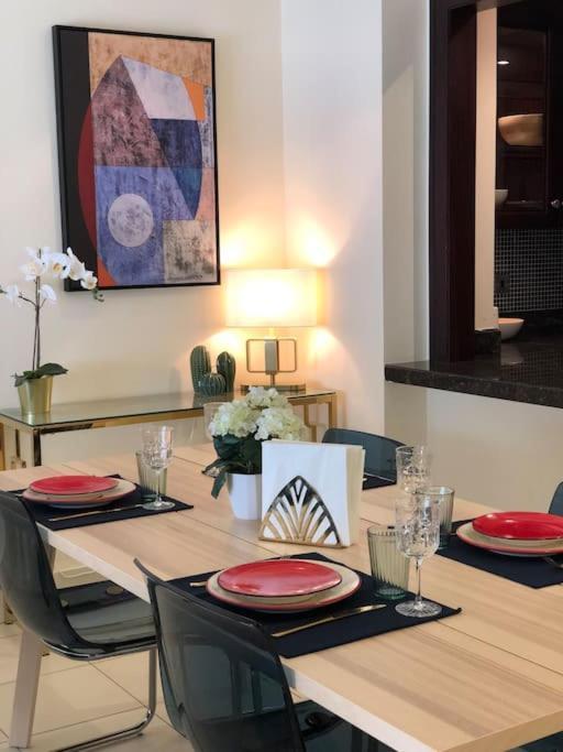 2 Bedroom Old Town Garden - The 108 Residences Apartment *