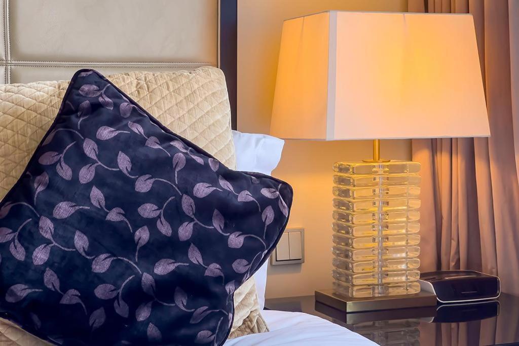 Address Marina - Luton Apartment *