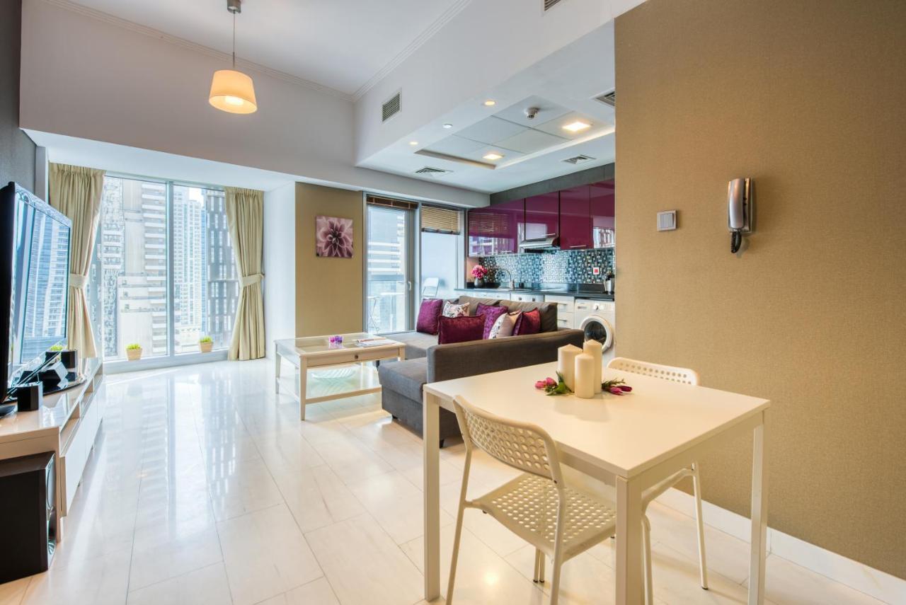 Apartment Cayan Tower