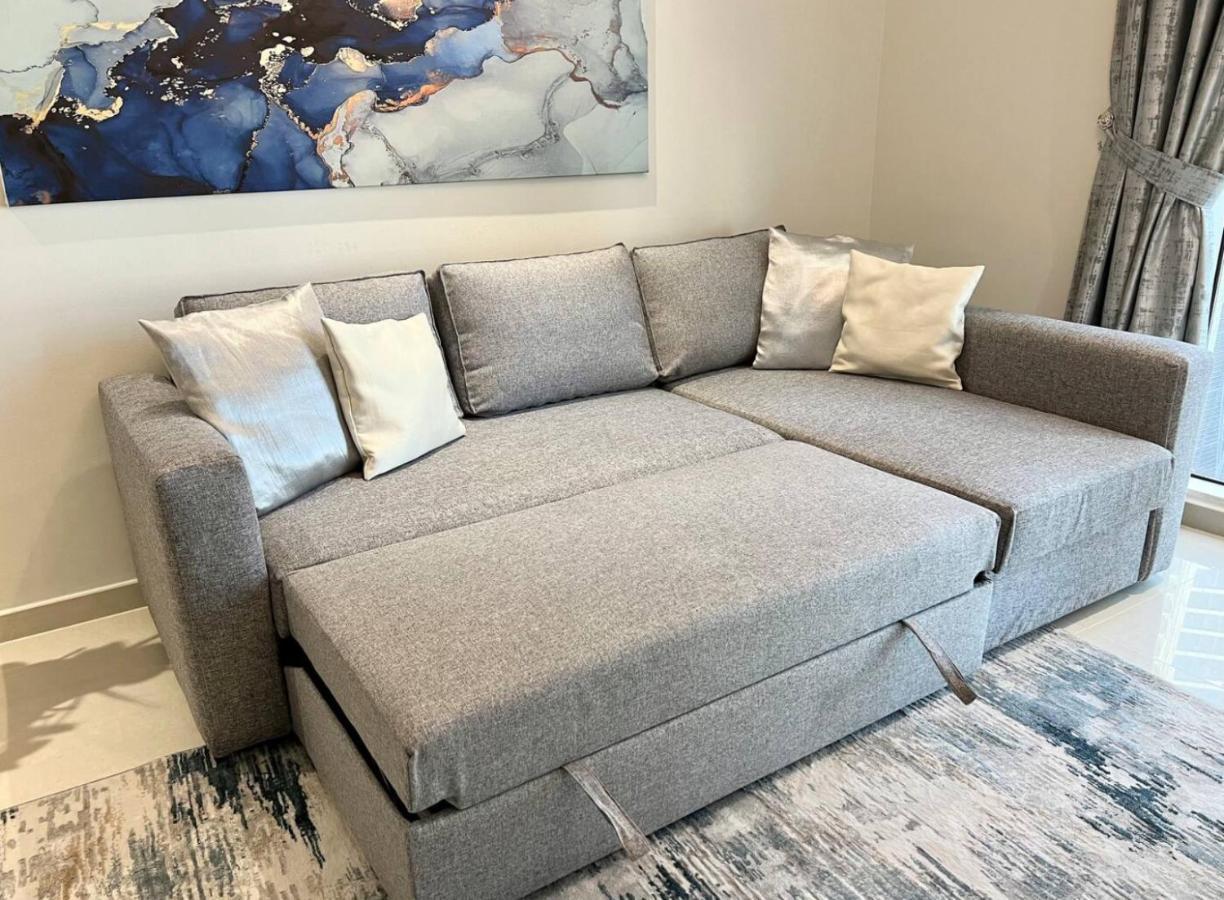 Next To Burj Khalifa & Mall Long Term Available! Send Message Apartment *
