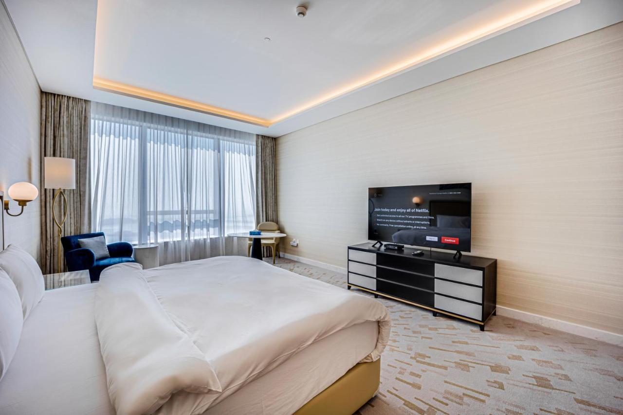 Luxury Sea View In The Palm Tower Apartment *
