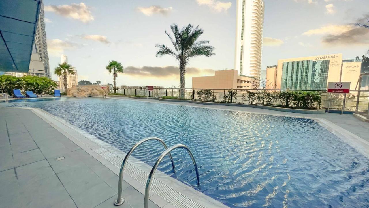 Lux The Executive Ocean View 2
