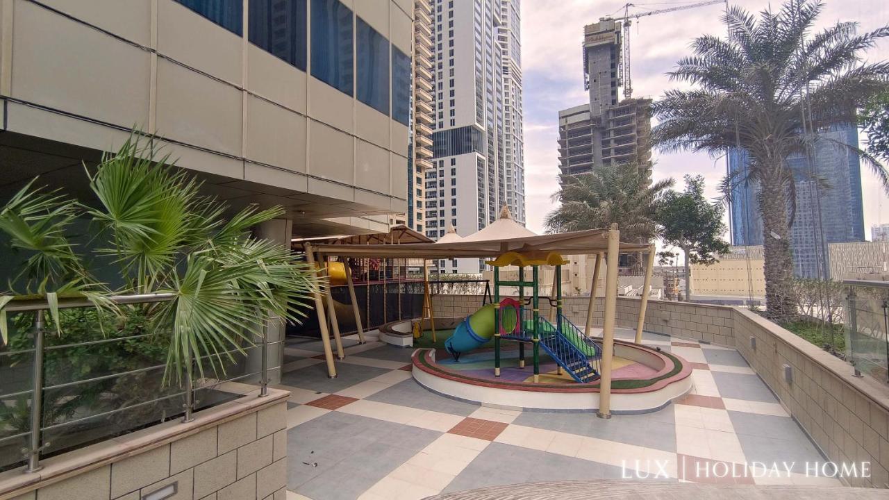 Lux The Executive Ocean View 2 Apartment
