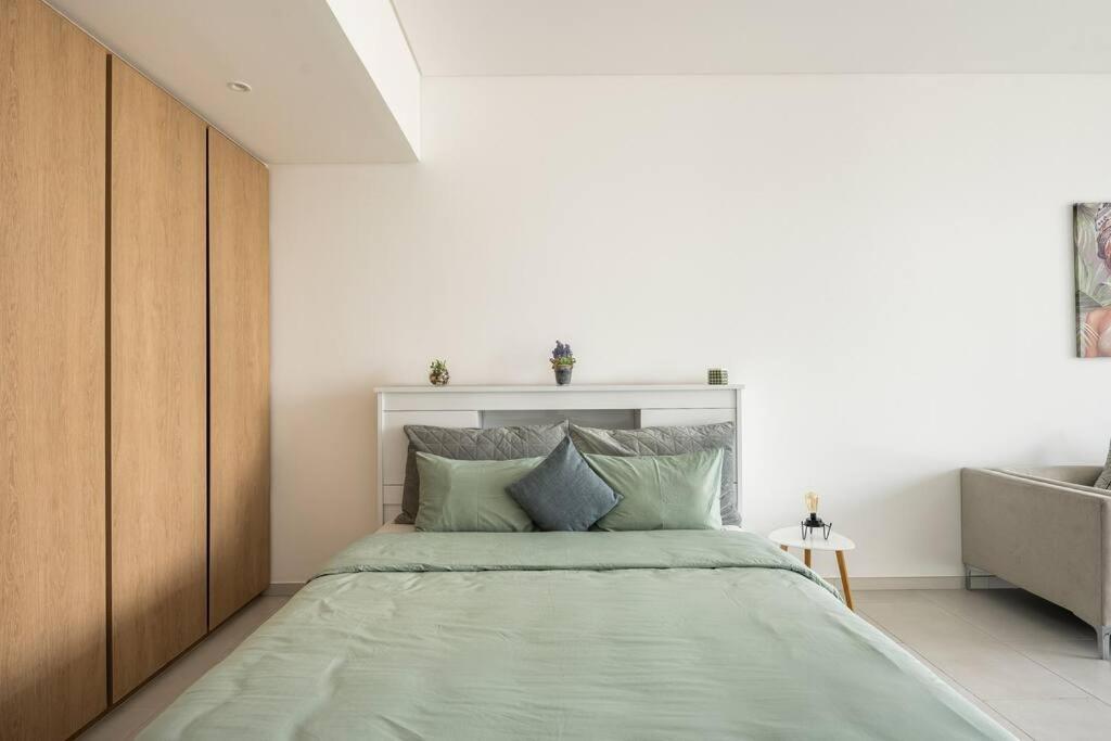 • Cosy Studio With Stunning Burj Khalifa Views! • Apartment