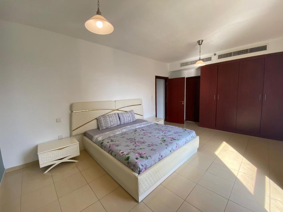 Al Mashreq Huge 2 Bedroom Rimal 1 Apartment Dubai