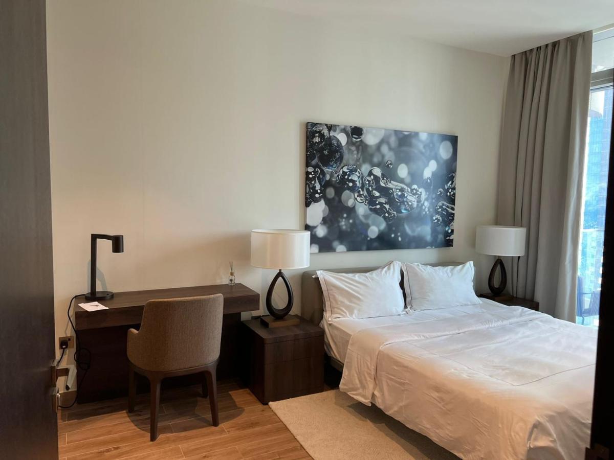 Jumeirah Living Flat Marina Gate Apartment