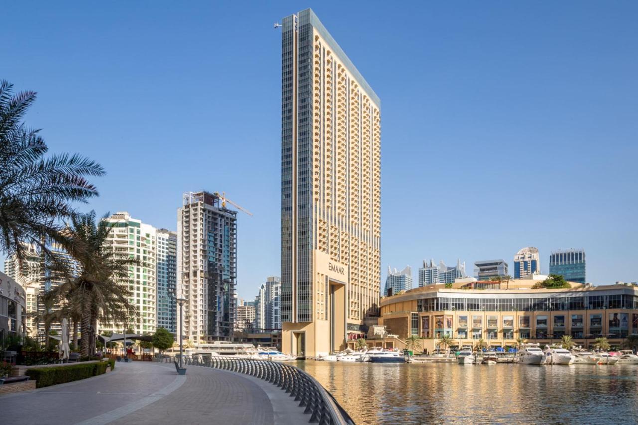 Frank Porter - Bay Central - West Tower
