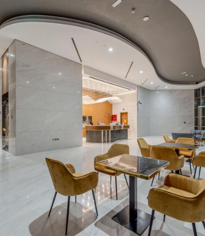 Apartment Modern 1br With Rooftop Pool The Bay Business Bay Dubai