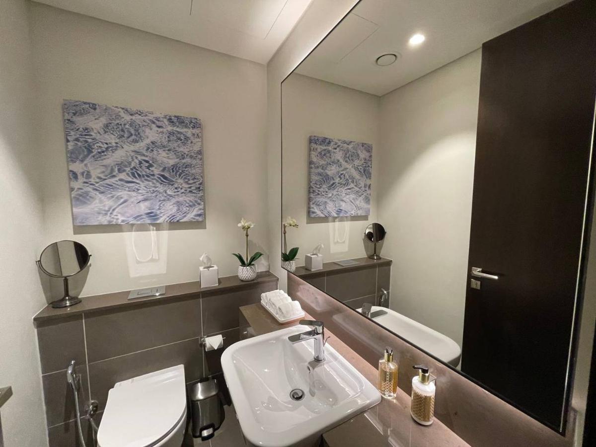 Jumeirah Living Flat Marina Gate *