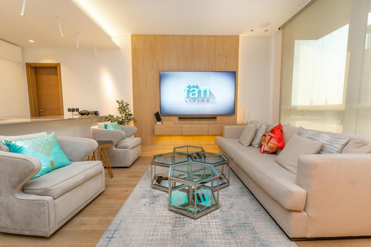 Apartment Fam Living - Walk - Luxe Interiors