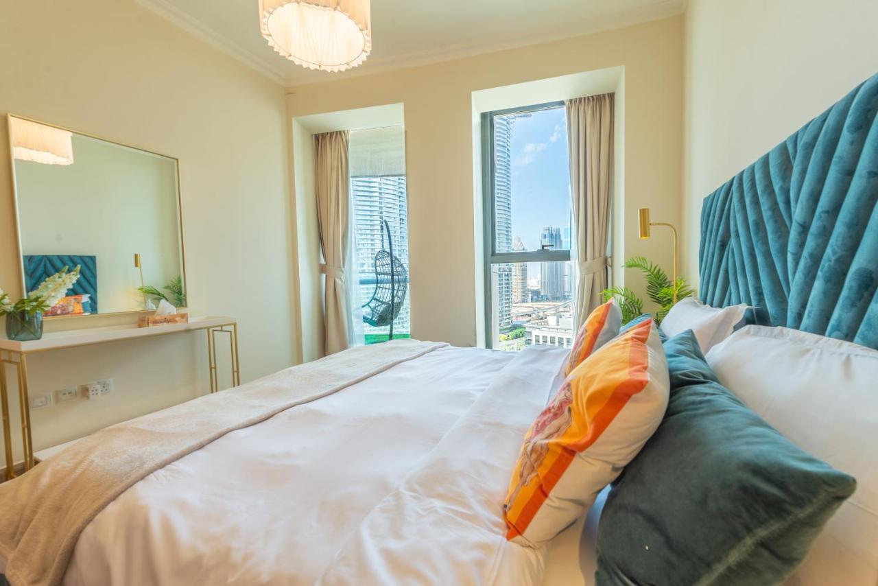 Apartment First Class 2br With Full Skyline & Sea View