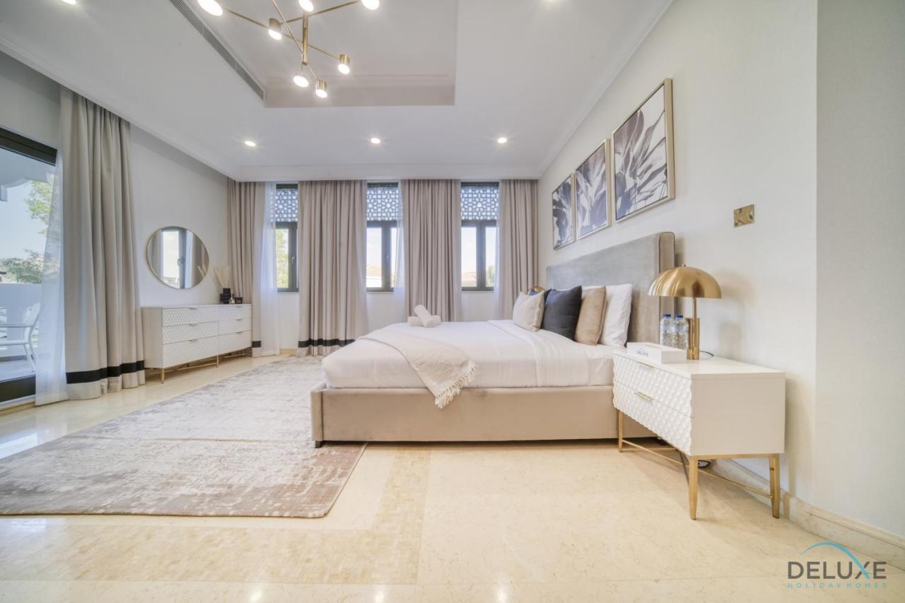 Signature Villa: 6br Luxury With Pool On Palm Jumeirah *