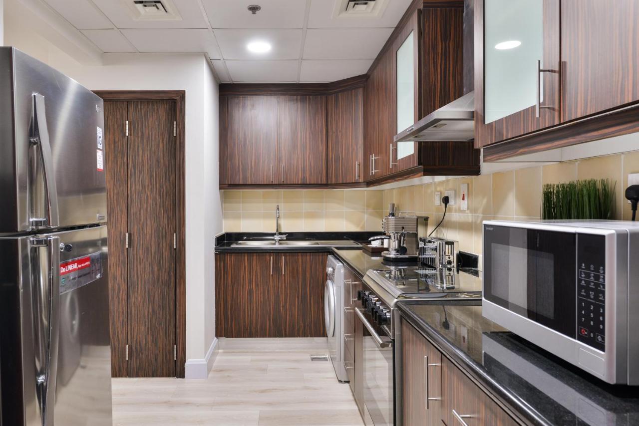 Luxury Jbr Shams - Marina View - Free 5 Star Access! Apartment Dubai