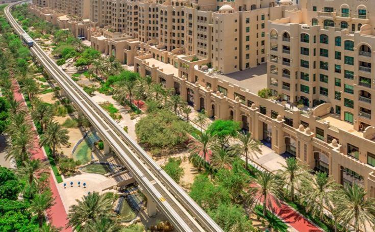 Palm Jumeirah 2 Bed * Dubai