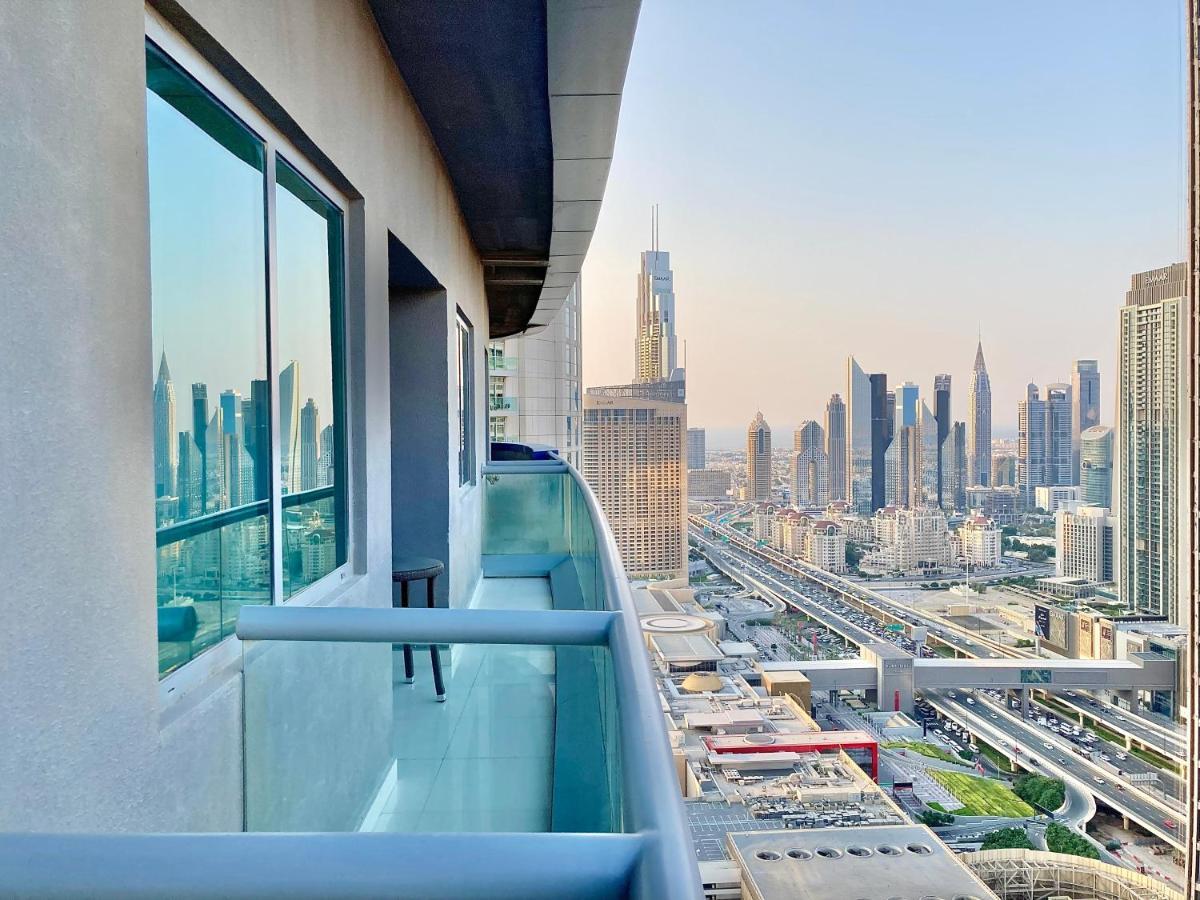 Apartment Superhost - High-rise Chic Apt With Incredible Skyline Views