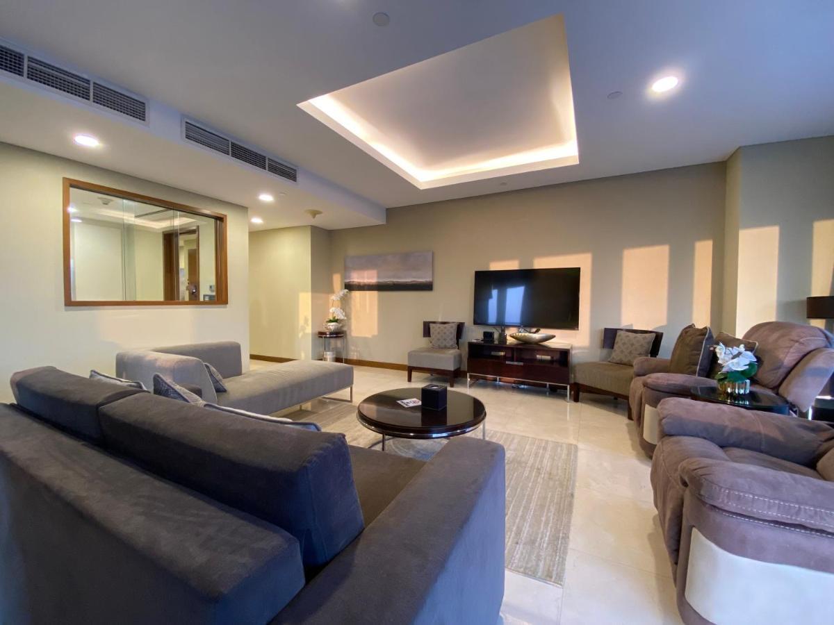Superhost - Luxurious Apartment, 2-min From The Burj Khalifa - Address Mall Dubai