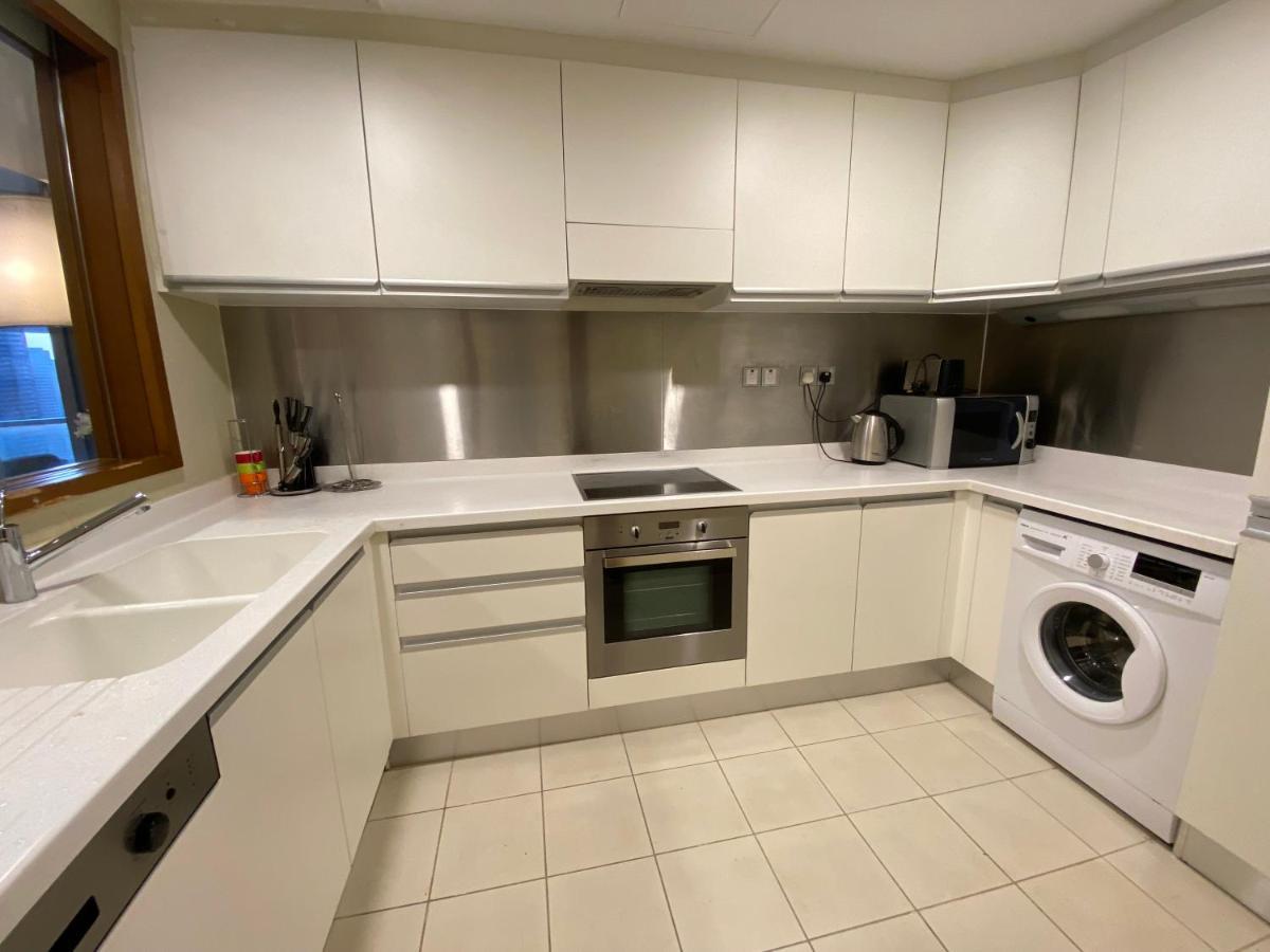 Superhost - Luxurious Apartment, 2-min From The Burj Khalifa - Address Mall Apartment Dubai