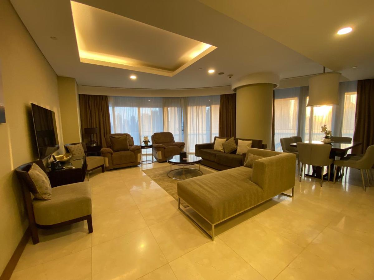 Superhost - Luxurious Apartment, 2-min From The Burj Khalifa - Address Mall Apartment *