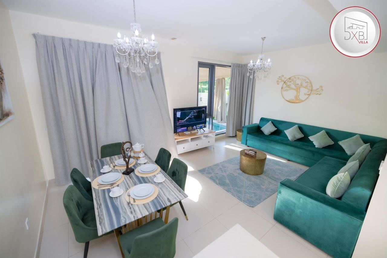 5 Bedroom - Hills Villa