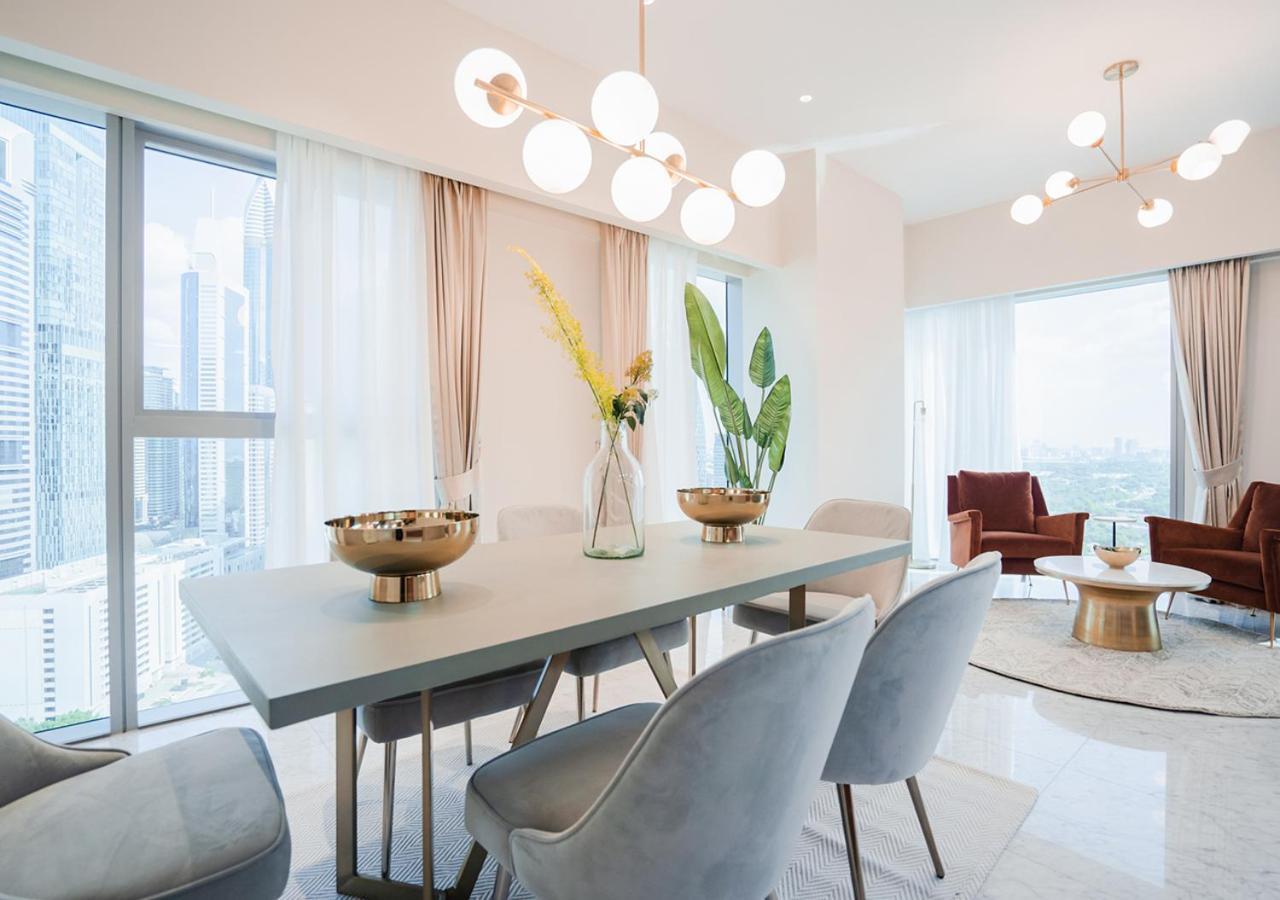 Nasma Luxury Stays - Central Park Tower * Dubai