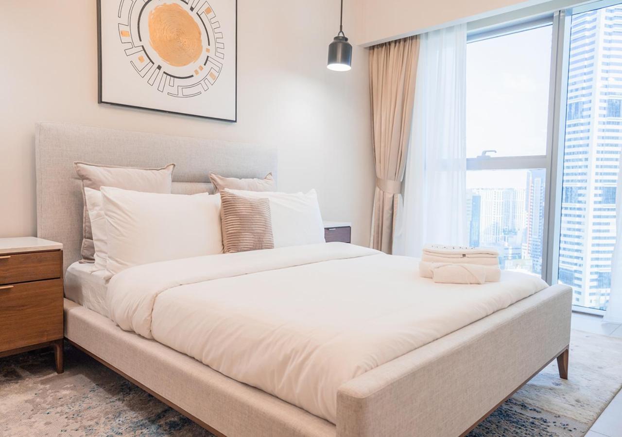 Nasma Luxury Stays - Central Park Tower Apartment *
