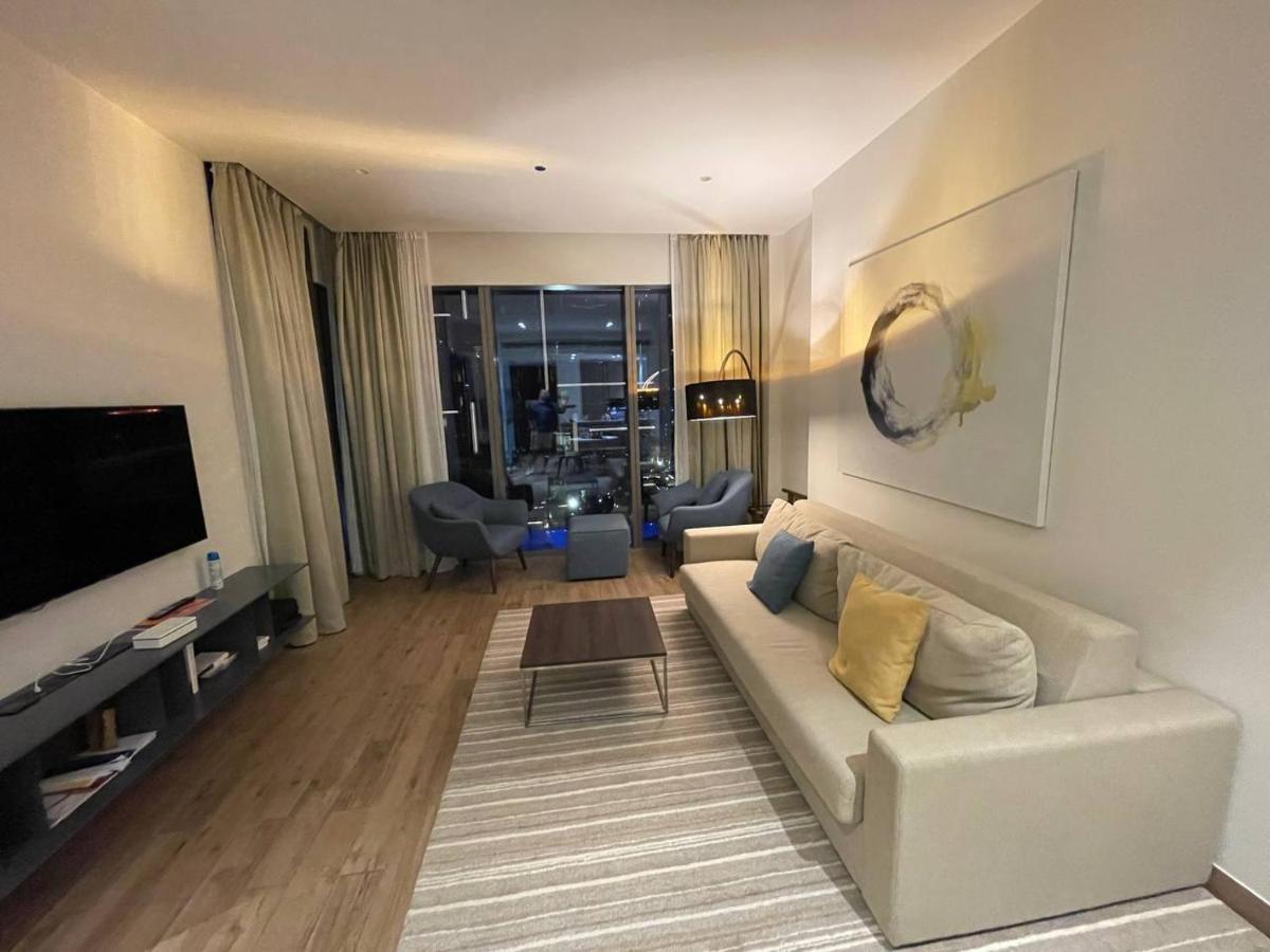 Jumeirah Living Flat Marina Gate
