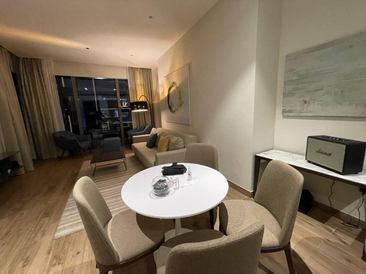 Jumeirah Living Flat Marina Gate Dubai