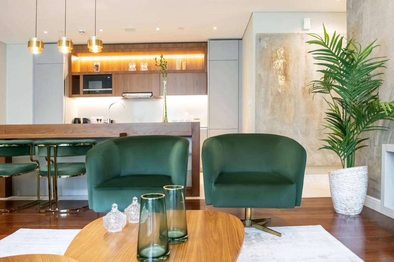 Fam Living - Walk - Luxe Interiors
