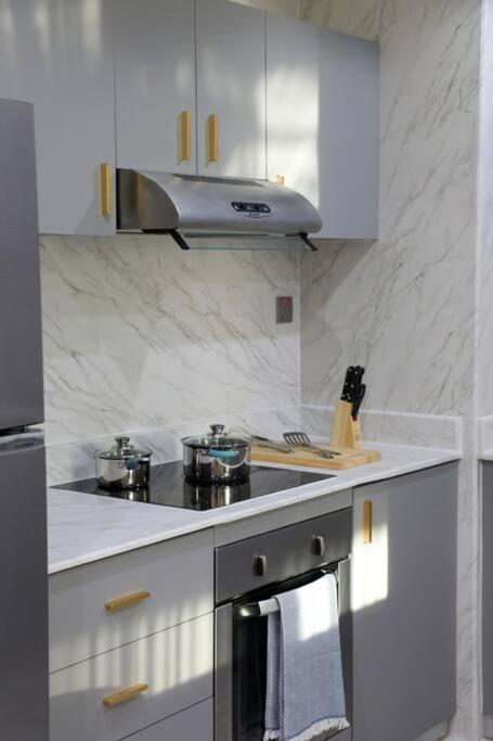 Apartment Deal!!! Brand New 1 Bed In The Heart Of Marina