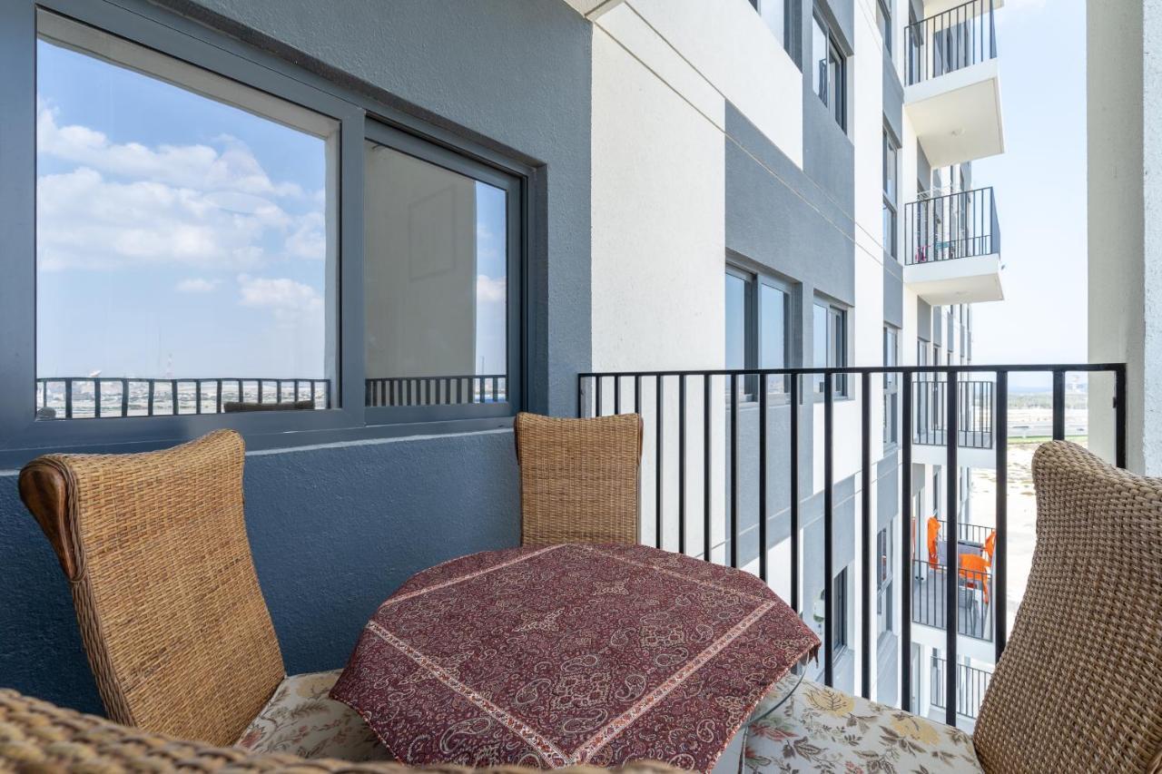 Trinity Homes - Luxury 2br With Modern Amenities, Near To Energy Metro Station Dubai