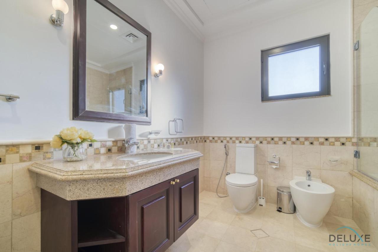 Villa Signature Villa: 6br Luxury With Pool On Palm Jumeirah *