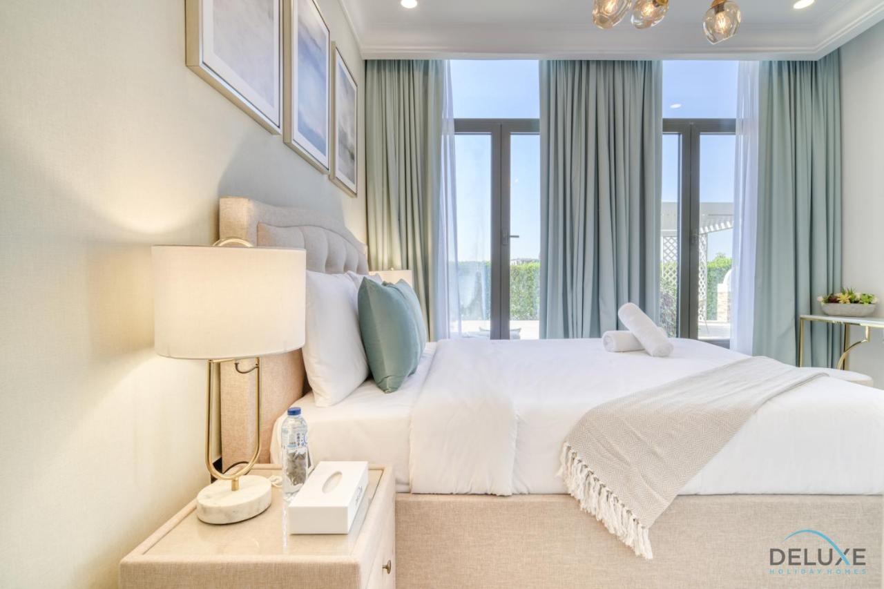 Signature Villa: 6br Luxury With Pool On Palm Jumeirah Villa Dubai