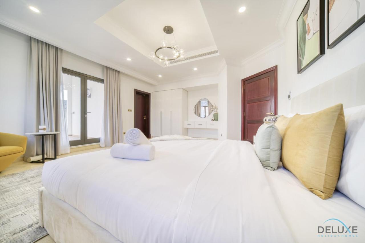 Villa Signature Villa: 6br Luxury With Pool On Palm Jumeirah