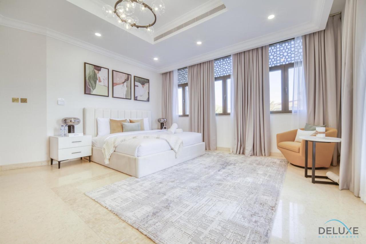 Signature Villa: 6br Luxury With Pool On Palm Jumeirah Villa *