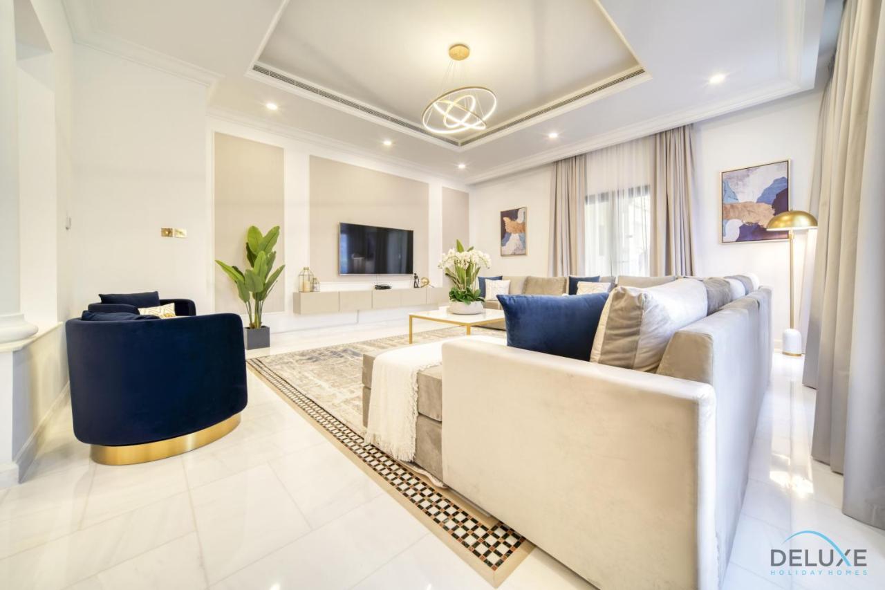 Villa Signature Villa: 6br Luxury With Pool On Palm Jumeirah *