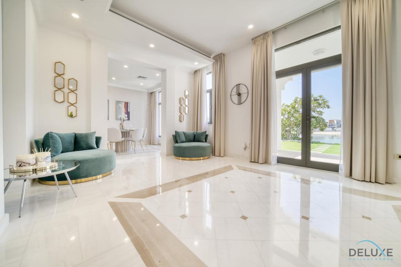 Signature Villa: 6br Luxury With Pool On Palm Jumeirah